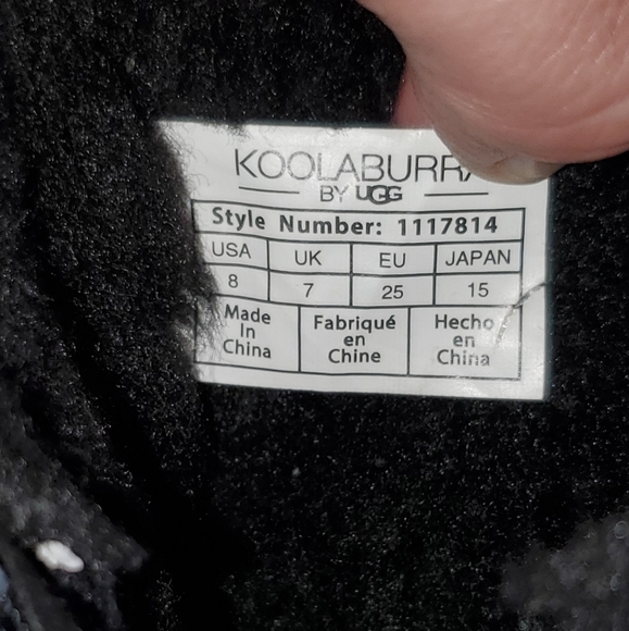 Size 8 Toddler Ugg Boots - Picture 8 of 8